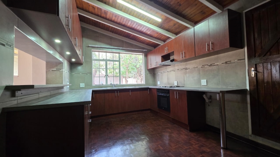 To Let 3 Bedroom Property for Rent in Flamwood North West